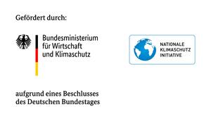 Logo des Bundesministeriums für Wirtschaft und Klimaschutz und Logo der Nationalen Klimaschutz Initiative. Über den Logos der Hinweis "Gefördert durch:", unter den Logos der Hinweis "aufgrund eines Beschlusses des Deutschen Bundestages".